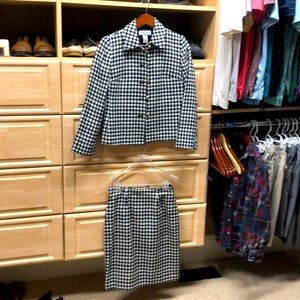 Judith Hart VINTAGE herringbone suit size 4P